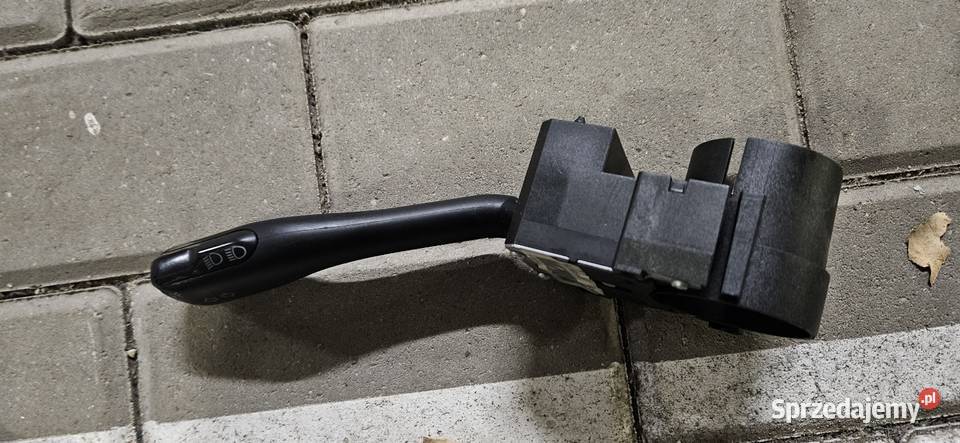 Manetka przełącznik kierunkowskazów VW