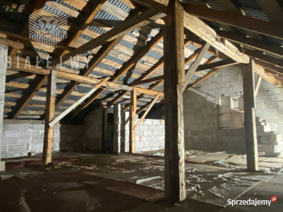 sprzedaży domu wolnostojącego 200m2 Nowy Targ Sprzedaż sprzedam