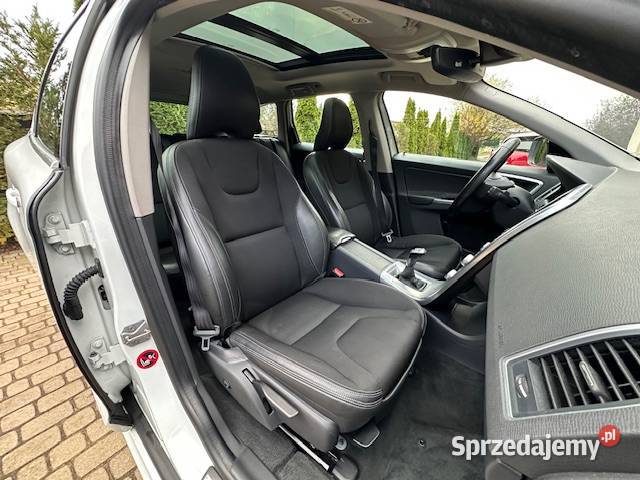volvo xc60 20d nowy rozrząd i kpl sprzęgło możliwa zamiana sprzedam