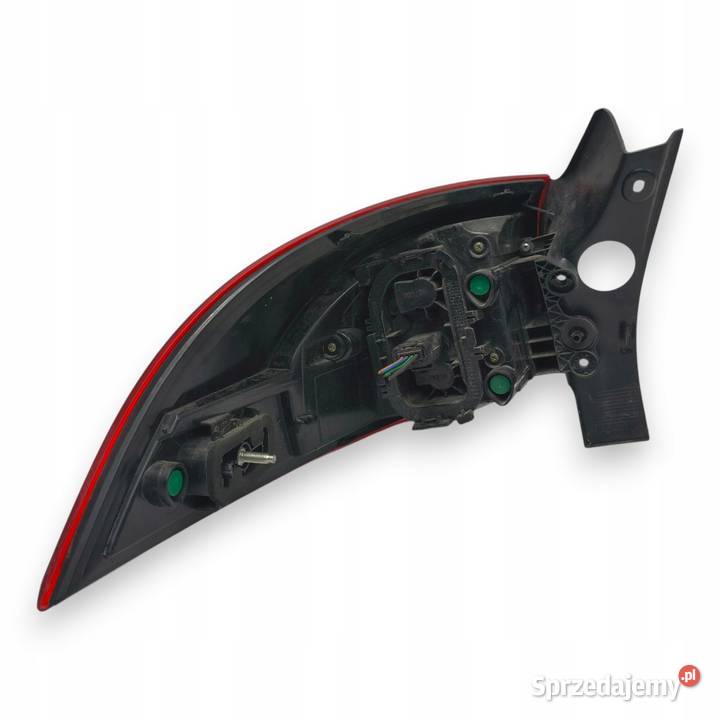LAMPA PRAWA Renault Clio IV kombi tylna tylnia osobowe Chełm