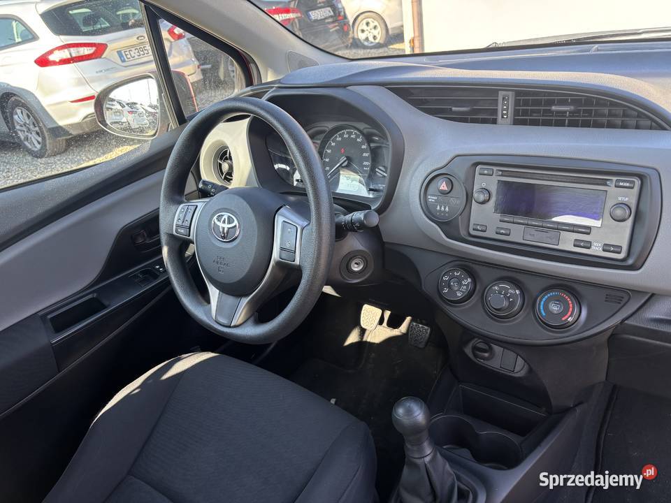 Toyota Yaris GWARANCJA kupiony w polskim salonie Paniówki
