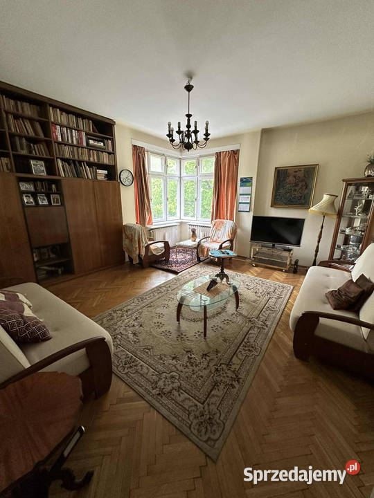 Mieszkanie parku w przedwojennej kamienicy Kraków