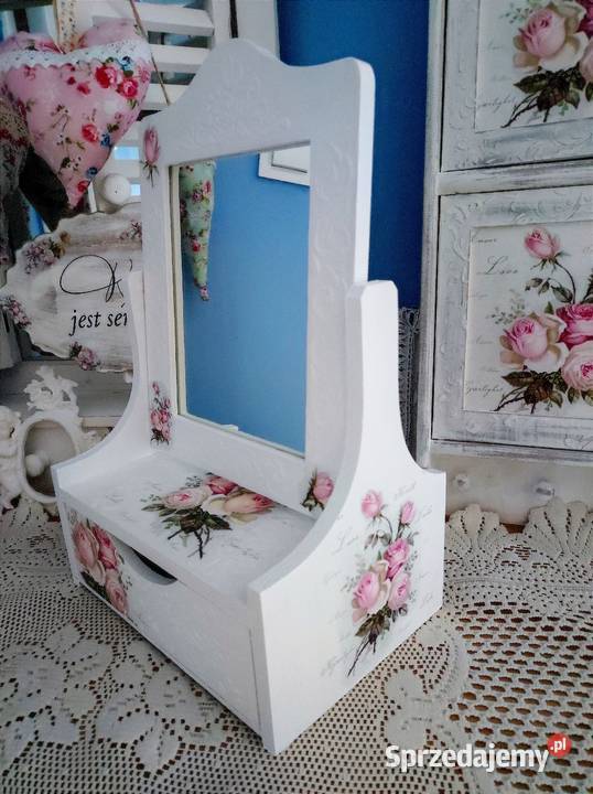 Toaletka komódka z lustrem rękodzieło Czarków