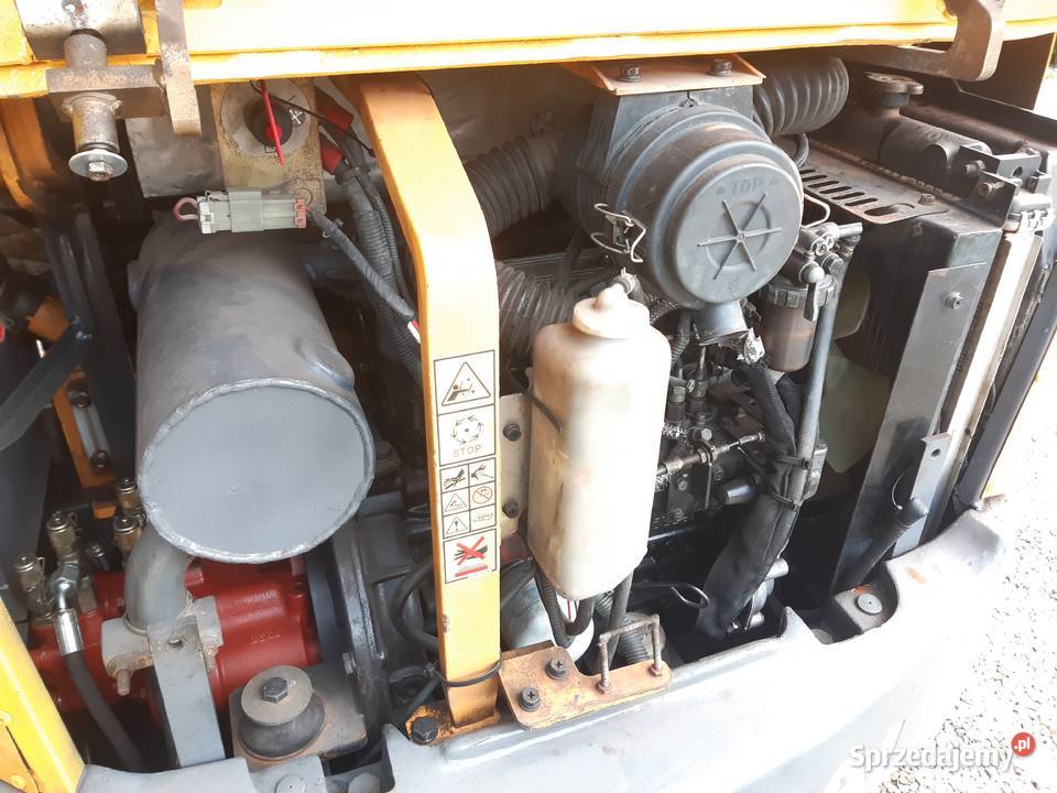 Minikoparka 18T Hyundai R169 case jcb cat kubota Majdan Królewski sprzedam