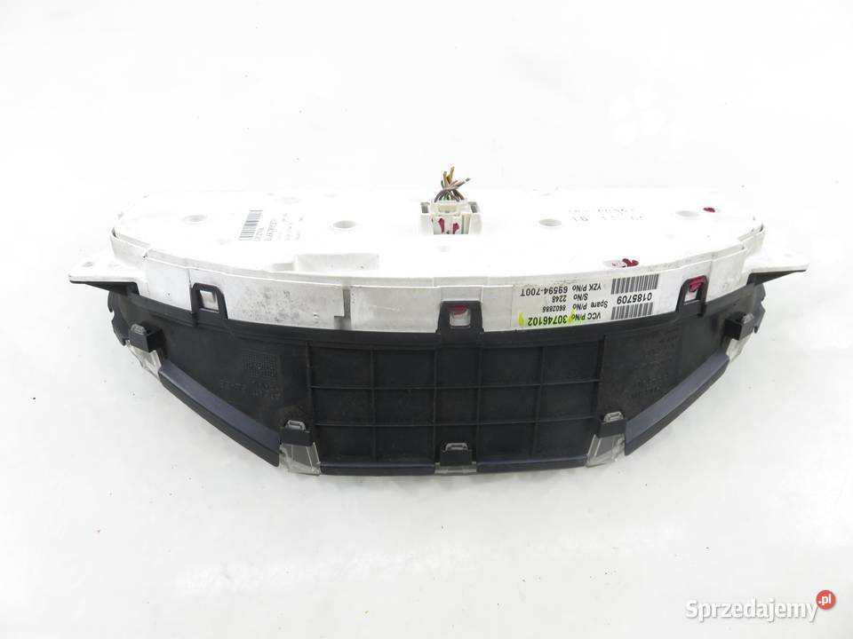 LICZNIK VOLVO S60 I 24 D5 30746102