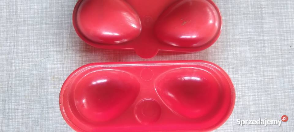 Unikatowy pojemnik na 2 jajka PRL Koło