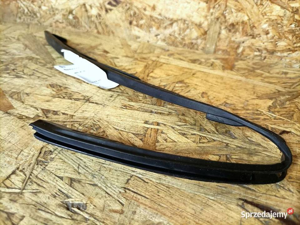 VW PASSAT B8 USZCZELKA LAMPY LEWY PRZÓD osobowe Pleszew
