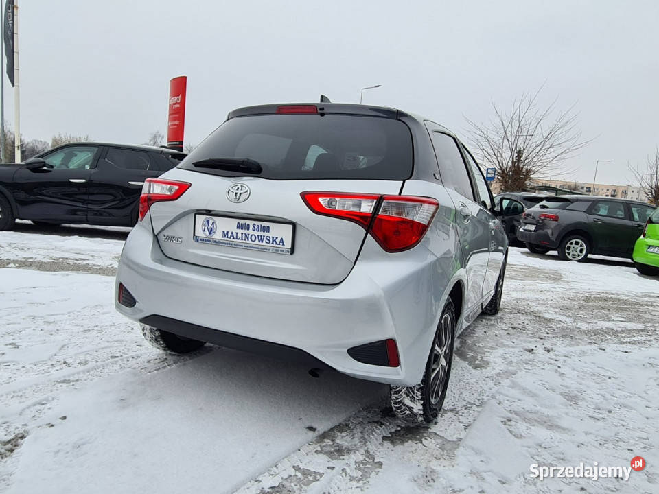 Toyota Yaris Y20 64 Serwis Kamera Klimatyzacja ABS Wągrowiec