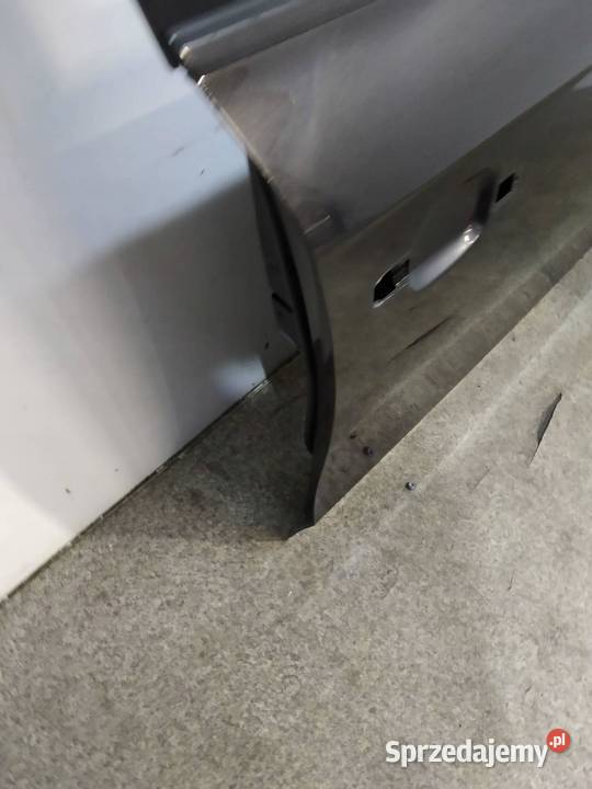 DRZWI PRAWE PRZÓD LZ7L Audi A4 IV 20082015 B8