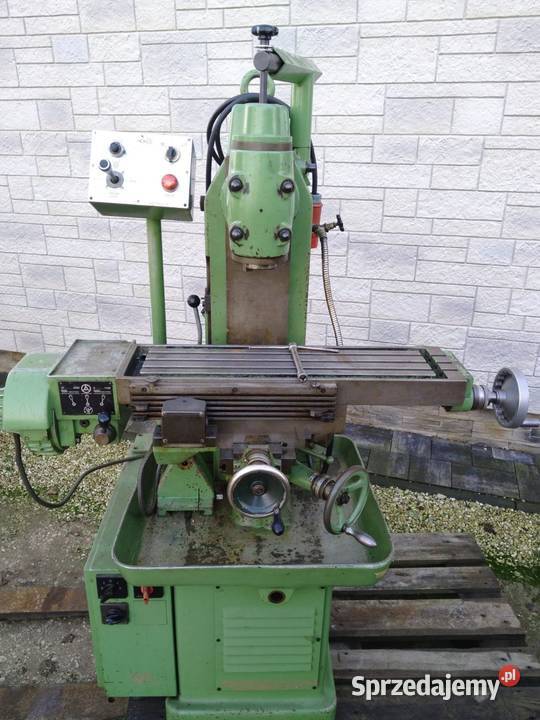 Frezarka narzędziowa uniwersalna do metalu Proma sprzedam