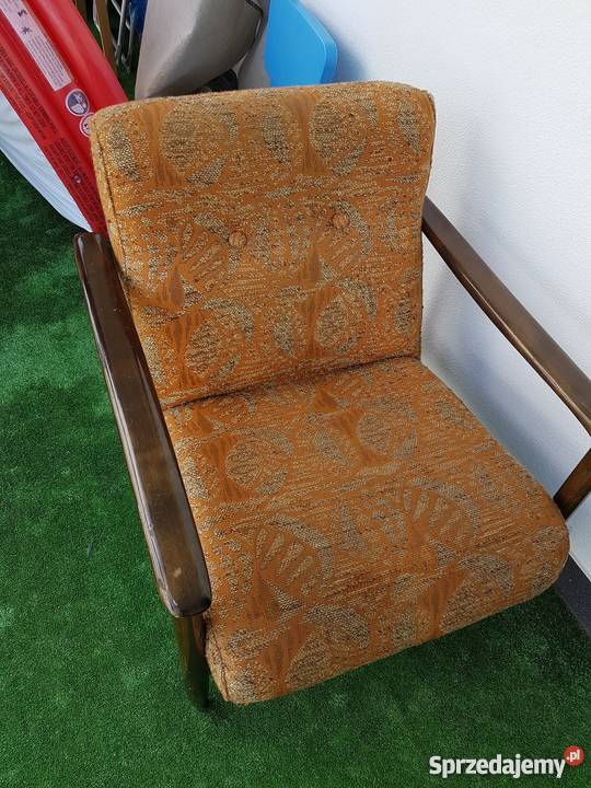 Fotel GFM 142 Edmund Homa PRL Vintage loft lata Warszawa