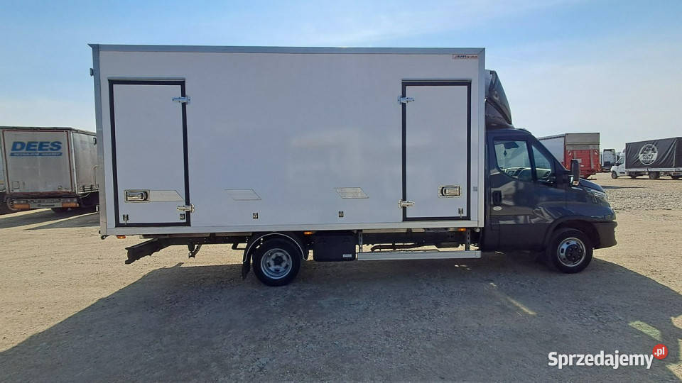 Iveco Daily 50C18 V Komorniki