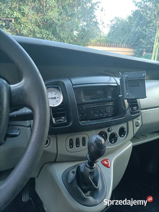 RENAULT TRAFIC 20 DCI facelift sprowadzony