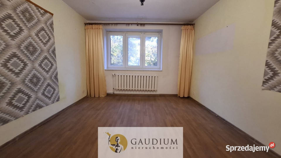 Mieszkanie 38 m2 do remontu Prabuty oddzielna kuchnia