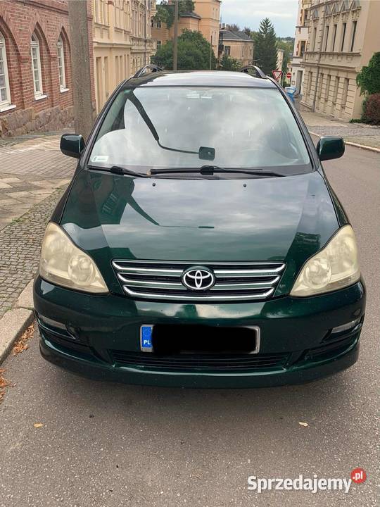 Toyota avensis verso 20 vvti LPG Kielce sprzedam