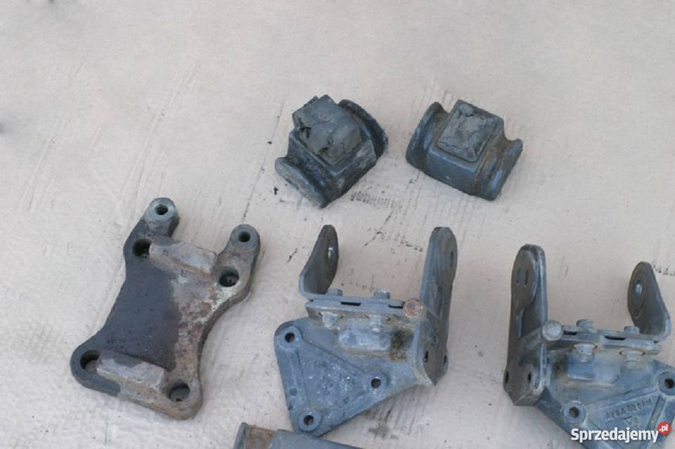 DAF LF 45 WIESZAK MOCOWANIE PODKŁADKA CAŁE ciężarowe Bieleń