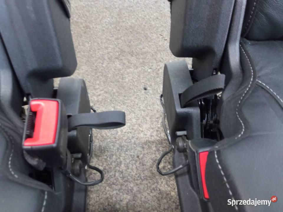 FOTELE III RZĄD TYŁ 7 OS SKÓRA KOMPLET Ford Fotele i kanapy świętokrzyskie