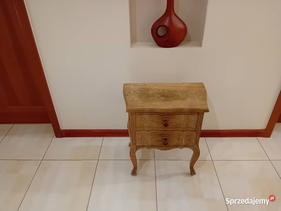 Mała szafka nocna w stylu ludwikowskimdębowa Bezrzecze