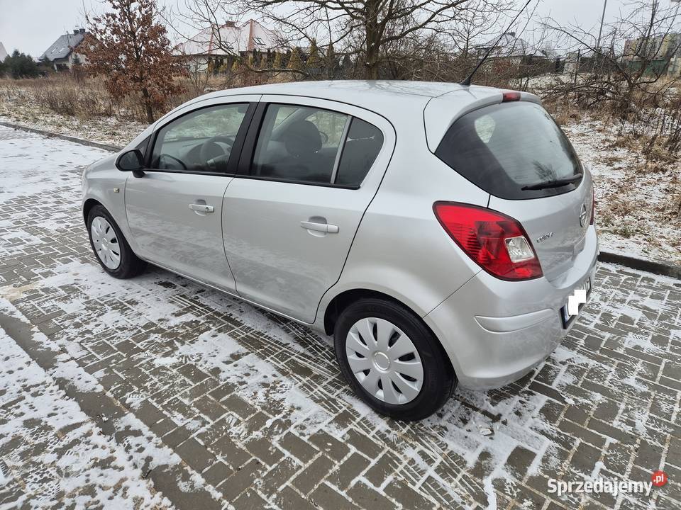 Opel Corsa D 2013 5Dzwiowy 116 przebieg Klima Corsa Legnica