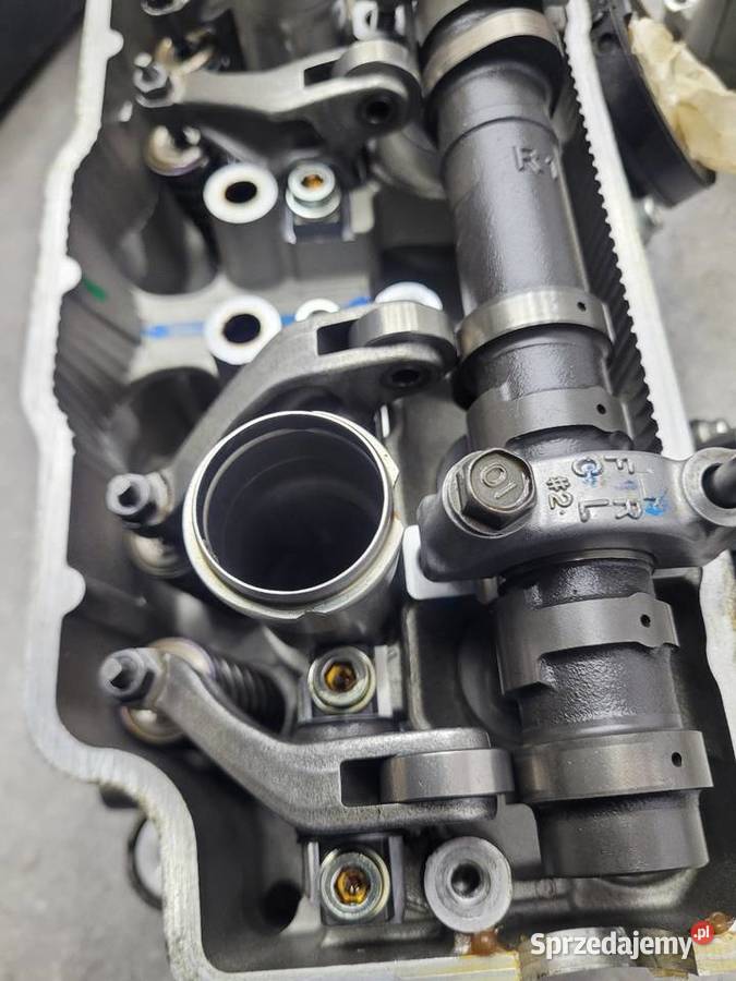 HONDA VFR 1200 F 1017 OEM GŁOWICA ZAWORY WAŁKI Nowy Tomyśl