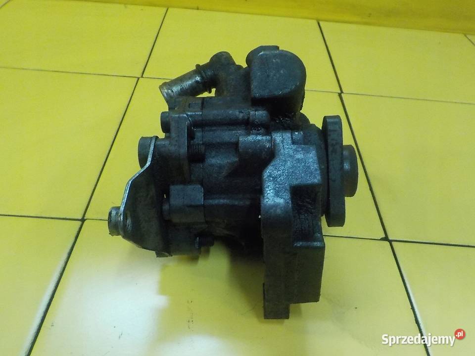 BMW 7 E65 750i 48 V8 06r 367 N62 pompa