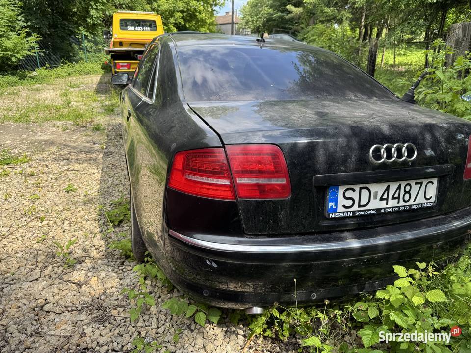 Syndyk sprzeda samochód AUDI A8 Dąbrowa Górnicza