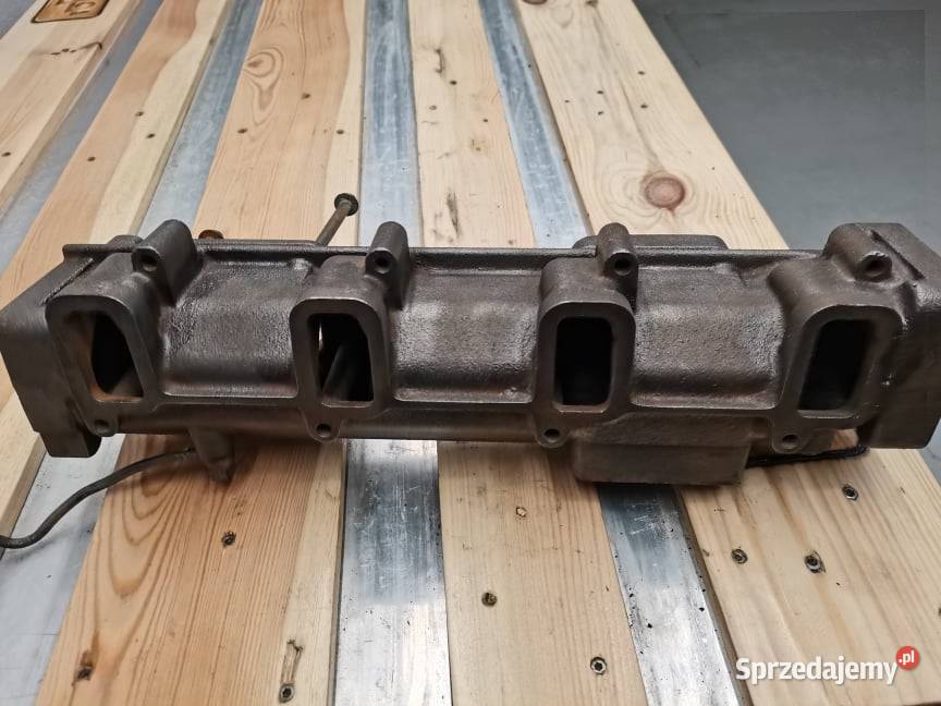 Merlo P Kolektor wydechowy silnika Deutz BF4M
