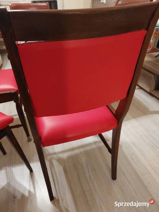 Restored Chairs and Poufs from the times of the 90cm Bydgoszcz