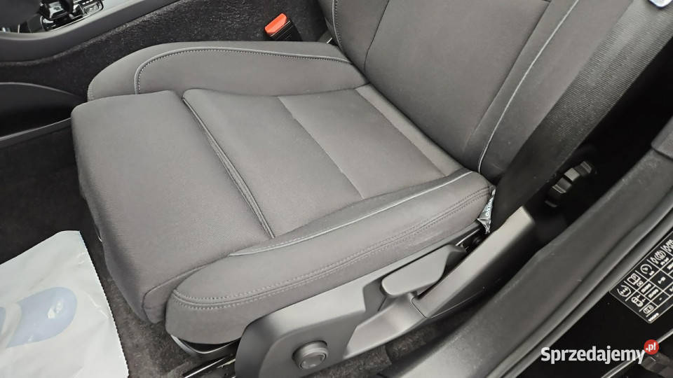 Volvo C40 P6 Recharge Core Z Polskiego Salonu ESP Warszawa