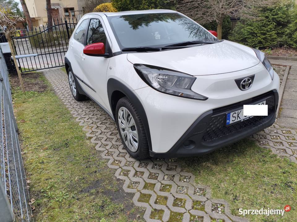 Toyota Aygo X 10 VVTi automat CVT 2025 I