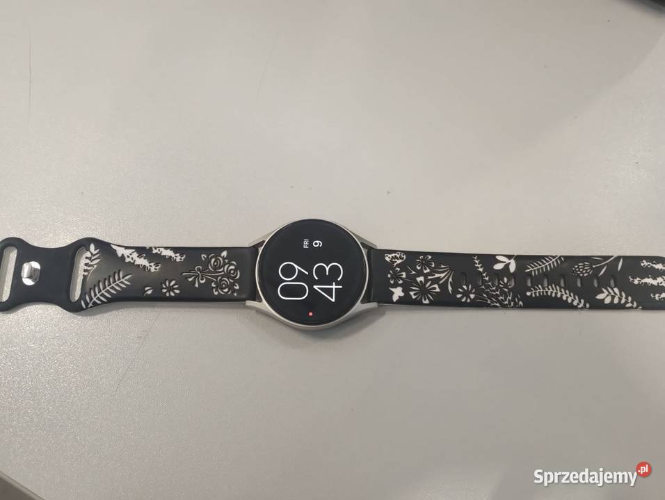 Pakiet ruchomości TV smartwatch odkurzacz Włocławek