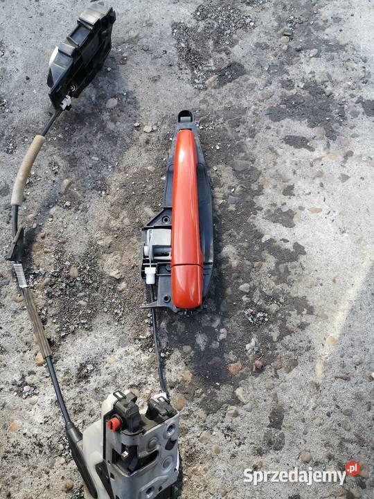 Zamek drzwi prawy tył peugeot 208