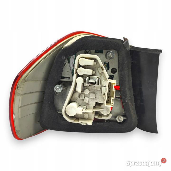 LAMPA PRAWA BMW E90 LIFT LCI SEDAN tylna tylnia Chełm
