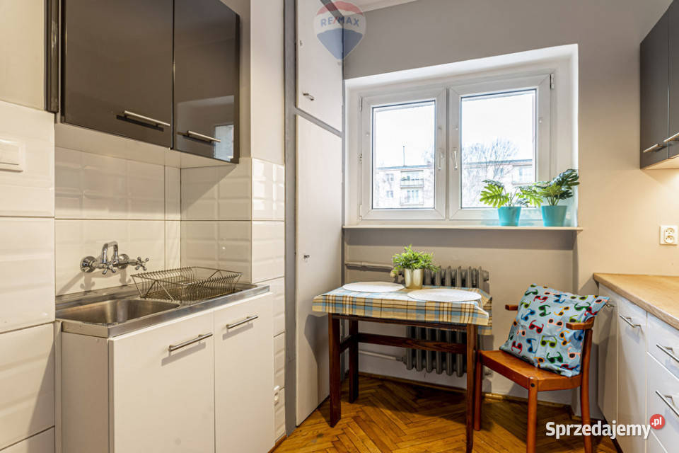 Jeżyce duża kawalerka parking osobna kuchnia Poznań