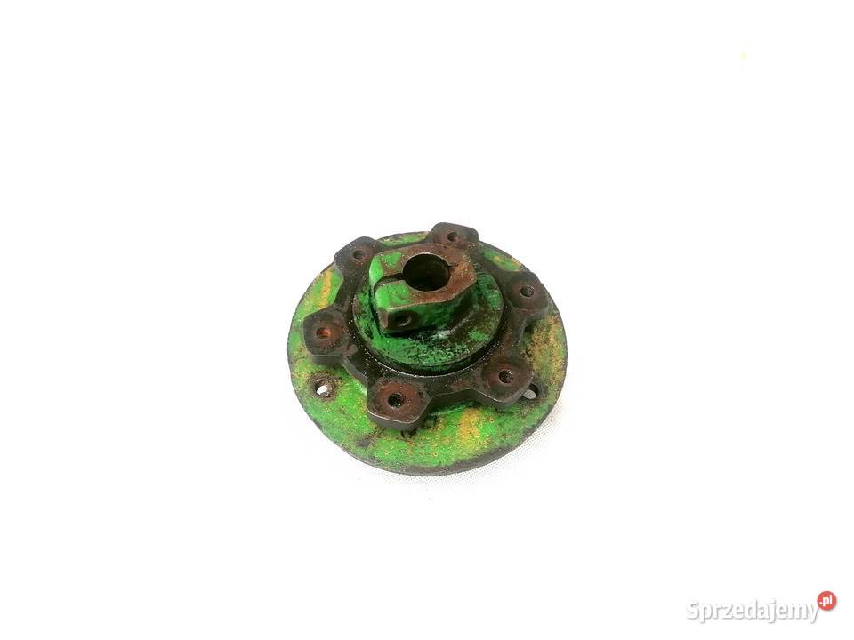 Obudowa z piastą John Deere 2254 2255 2258 2264 Zajęczniki