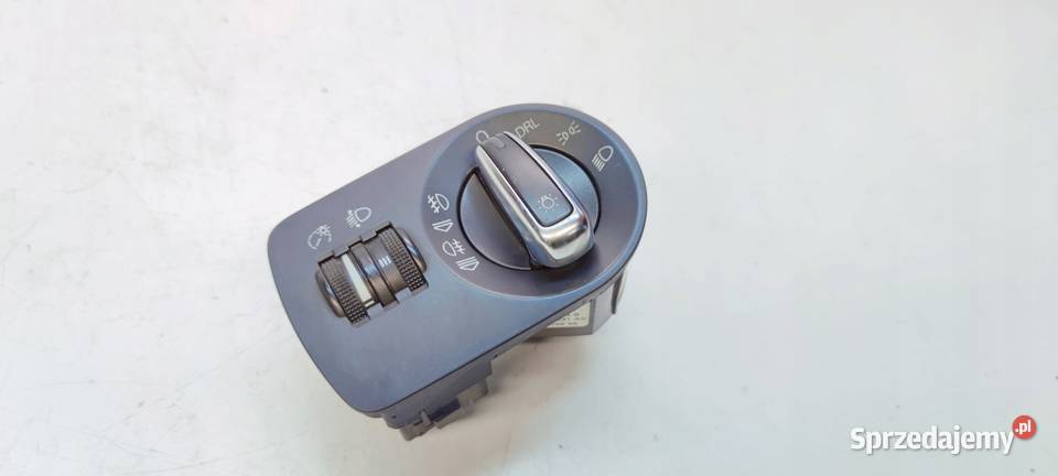 WŁĄCZNIK ŚWIATEŁ DRL AUDI A3 8P LIFT 8P2941531AE Przystajń