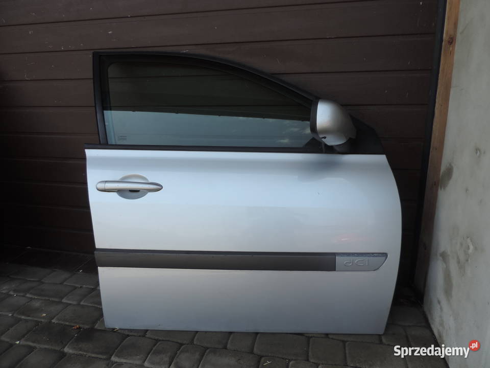 RENAULT MEGANE 2 HB DRZWI PRAWY PRZÓD PRZEDNIE Rok produkcji 2006