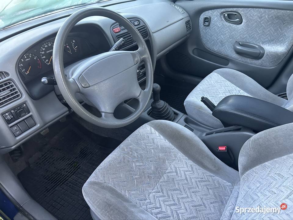 Suzuki Baleno 13 mały przebieg 156000 klima elektryczne szyby Baleno