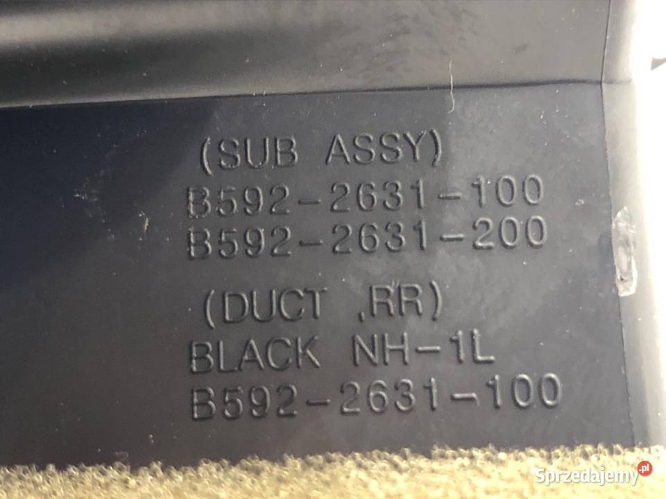 KRATKA NAWIEWU TYŁ HONDA CRV IV SUV WENTYLACJI osobowe