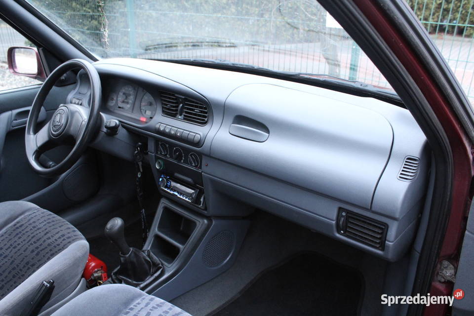 Skoda Felicia 13 1997r HAK 1 400 hak Radlin sprzedam