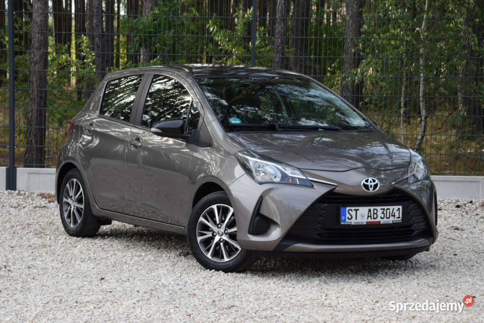 Toyota Yaris 15 VVTie 111 Kamera Serwis sprzedam