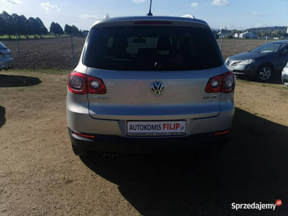 Volkswagen Tiguan 20 170 Klimatronik Parktronik srebrny Strzegom sprzedam