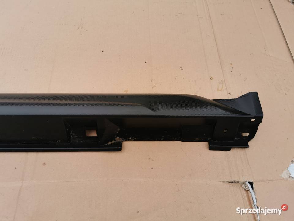 Listwa progowa prawa rh Subaru XV 1117 Międzychód sprzedam