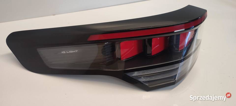 VW TAYRON LAMPA LEWY TYŁ 57L945207A
