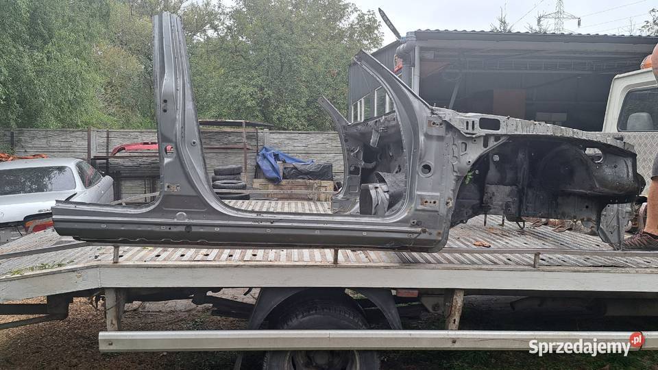 Ćwiartka lewa prawa lexus ls400 ucf20 21