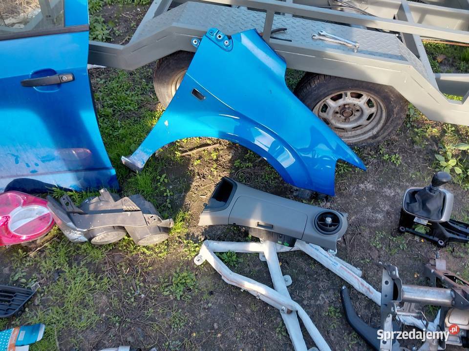 Aveo t300 12 części Motoryzacja Zalbki sprzedam