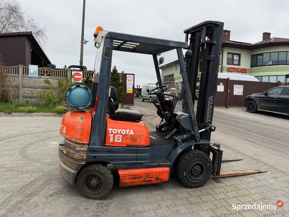 wózek widłowy TOYOTA 6FG18 1800 podnoszenie 370m Toyota Działoszyn