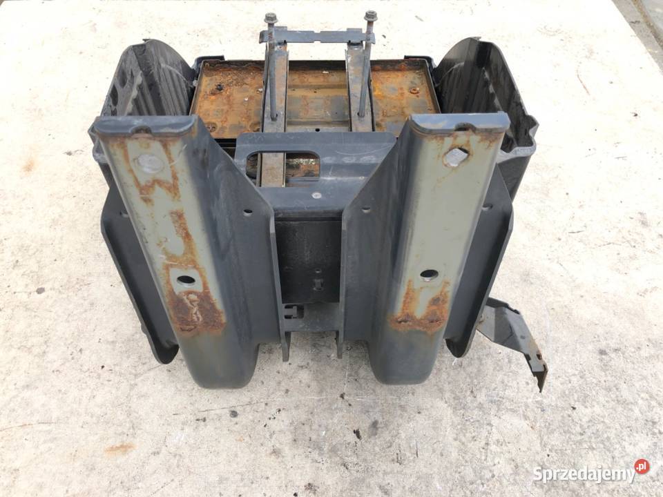 PODSTAWA AKUMULATORÓW DAF CF 108 370 UCHWYT