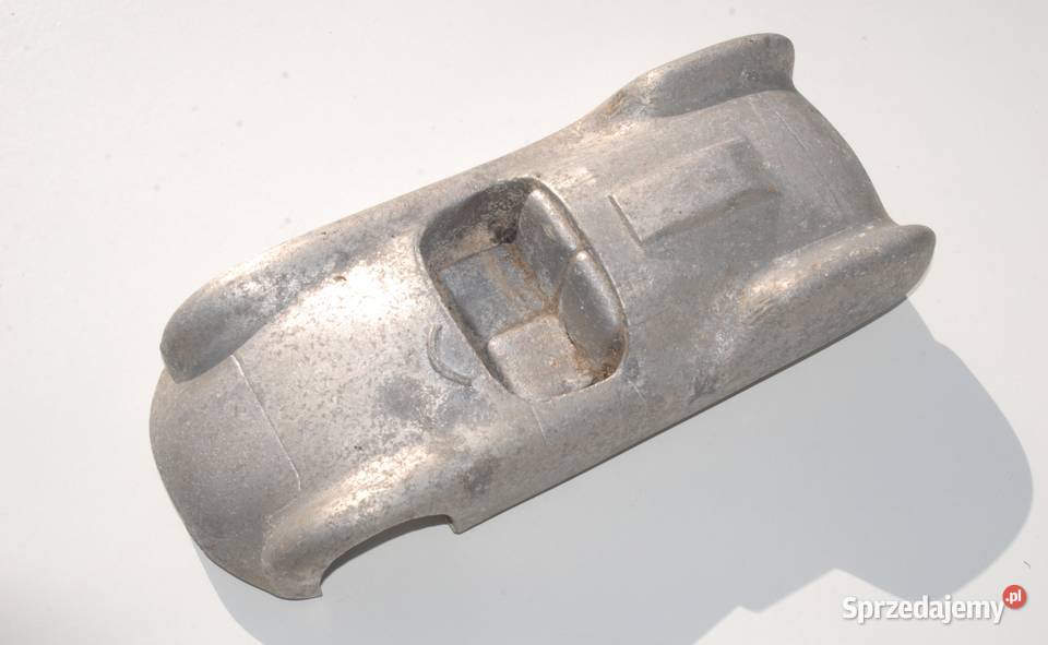 Stary odlew aluminiowy samochodu model ręcznie śląskie Cieszyn sprzedam