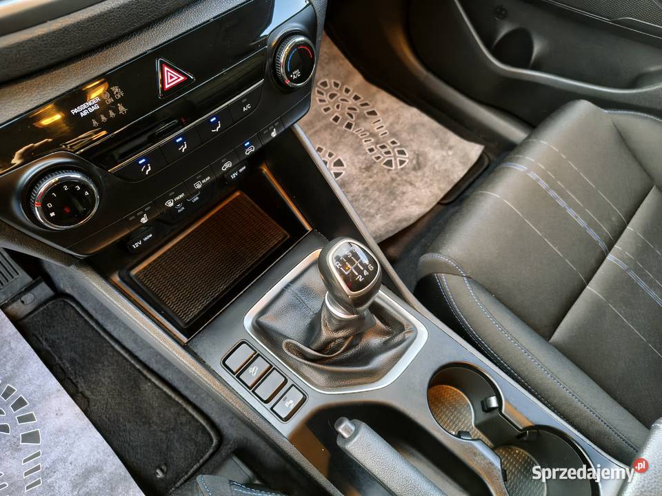Hyundai Tucson Bezwypadkowy 16Benzyna Piękny benzyna Tucson Zarszyn sprzedam